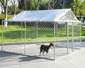 Große Hundehütte für den Außenbereich